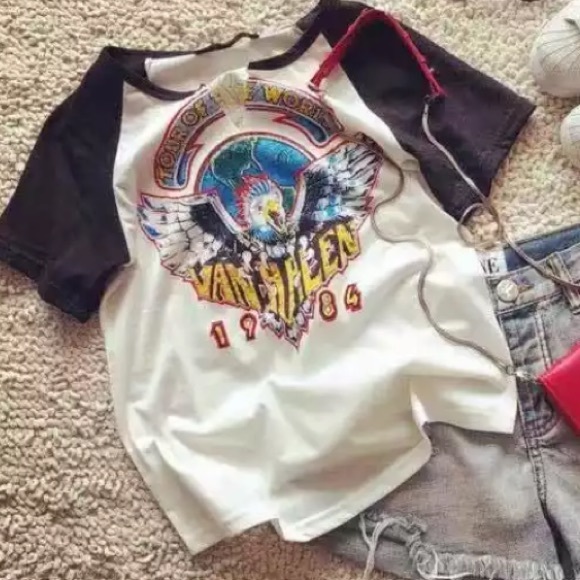 SOLD OUT Van Halen Tour Of The World 1984 Band Graphic Tee - Picture 4 of 4